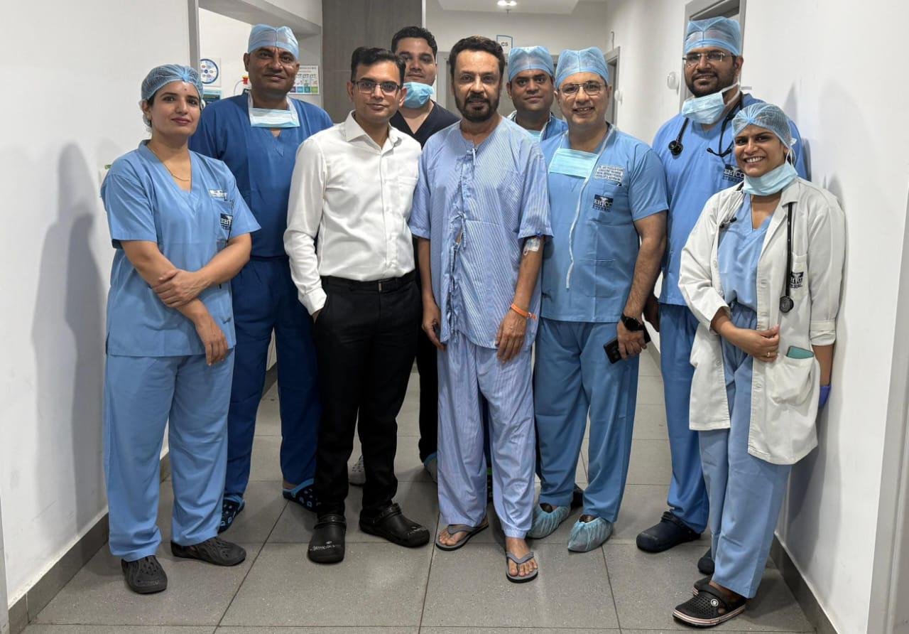 Imran Hasnee famous film actor recently operated by me ( angioplasty). We did complex angioplasty of Imran ji with Rotablation and Stenting . He also visited our clinic and Infinity Diagnosti